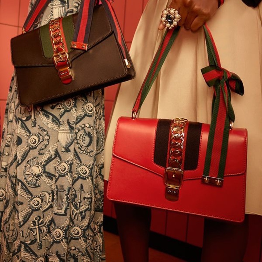 Gucci Red and Navy Sylvie Structured Shoulder Bag with Gold Accents